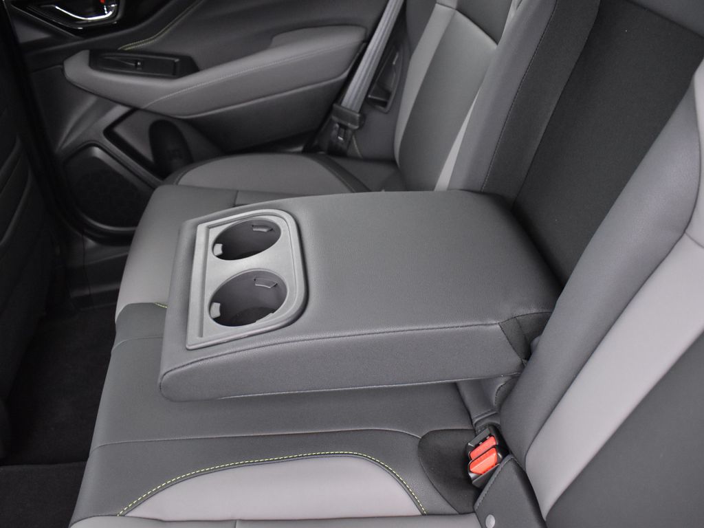 2025 Subaru Outback Onyx Edition photo 19