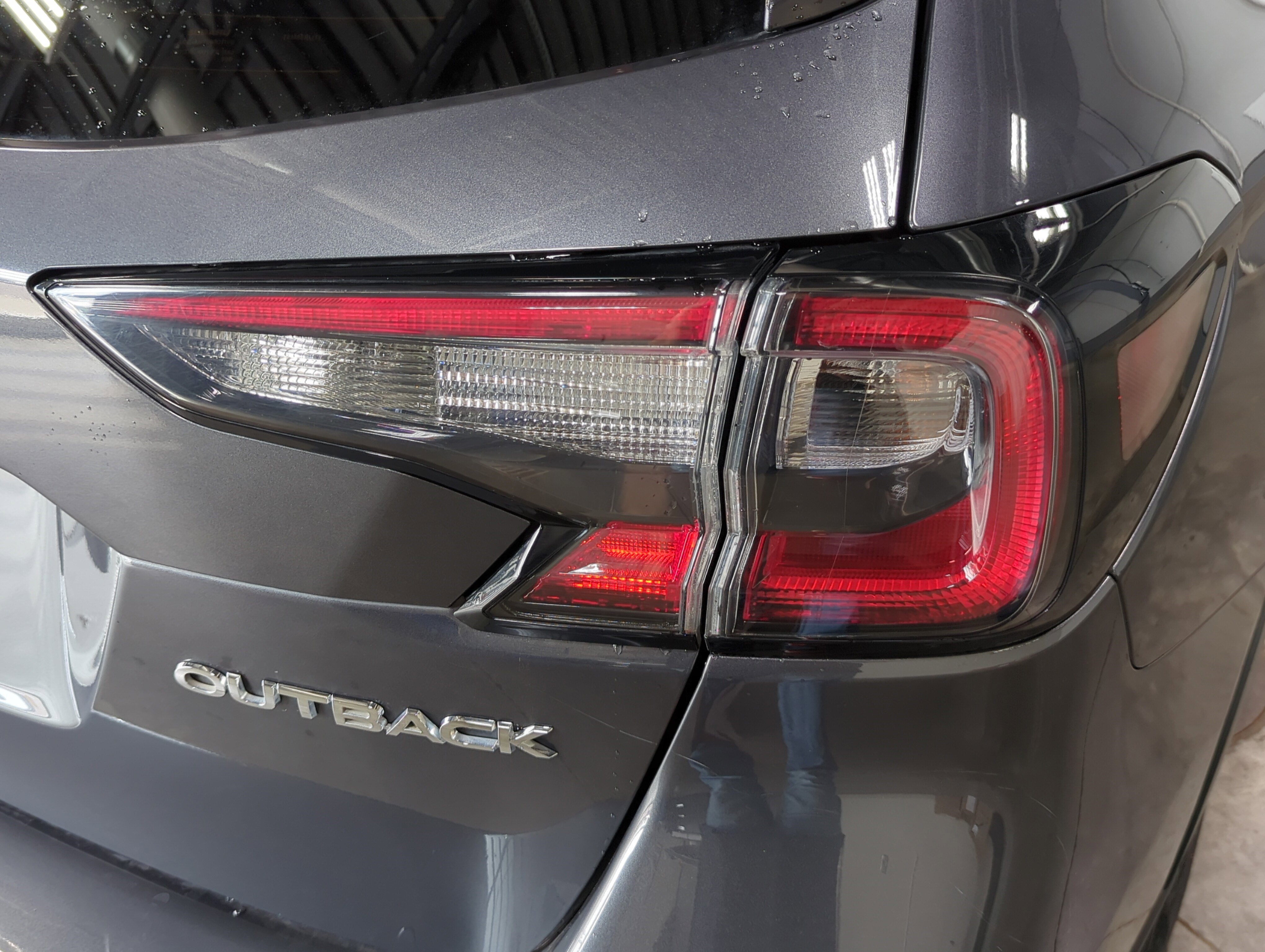 2022 Subaru Outback Premium photo 10