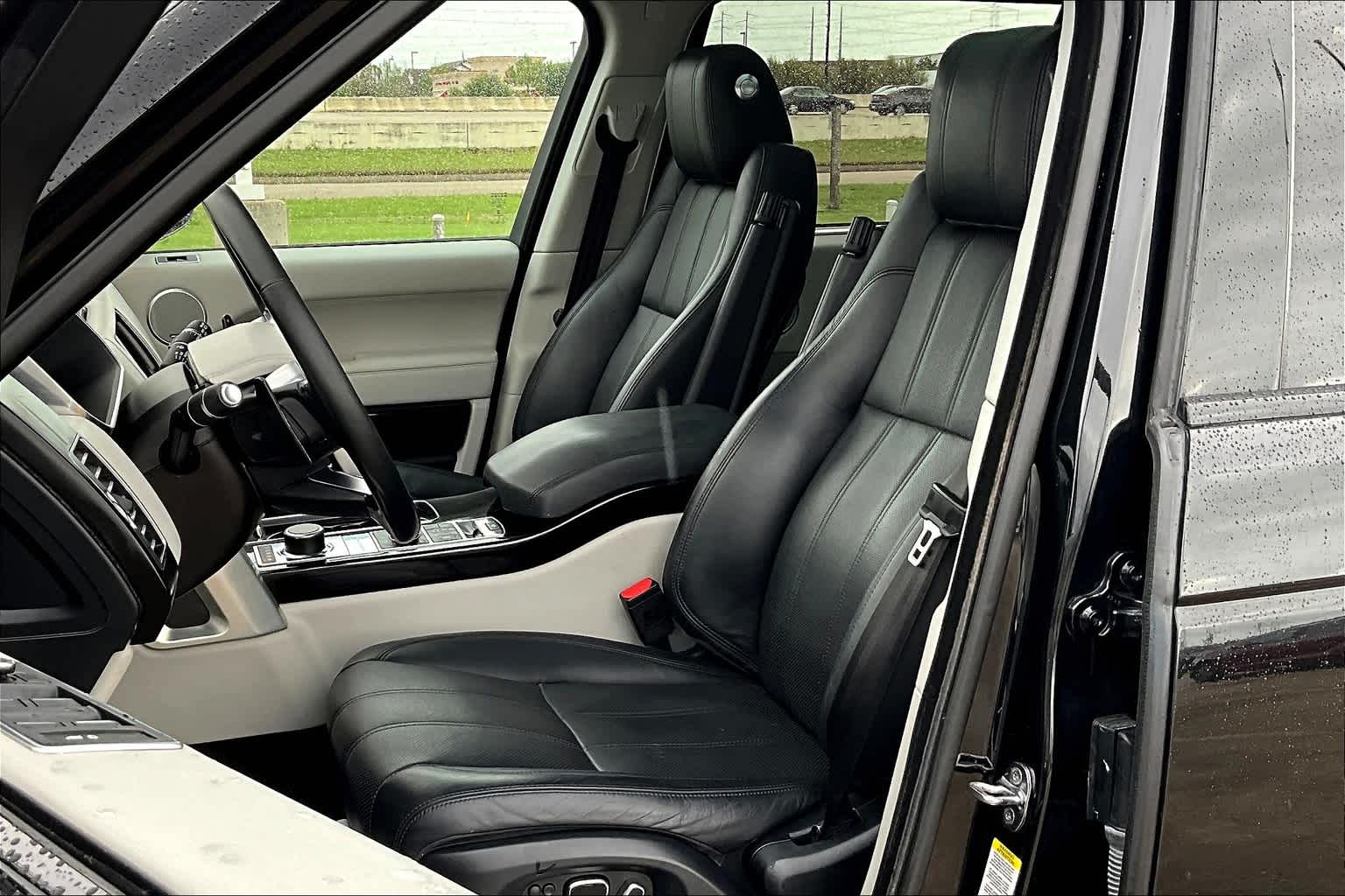 2015 Land Rover Range Rover SuperCharged photo 7