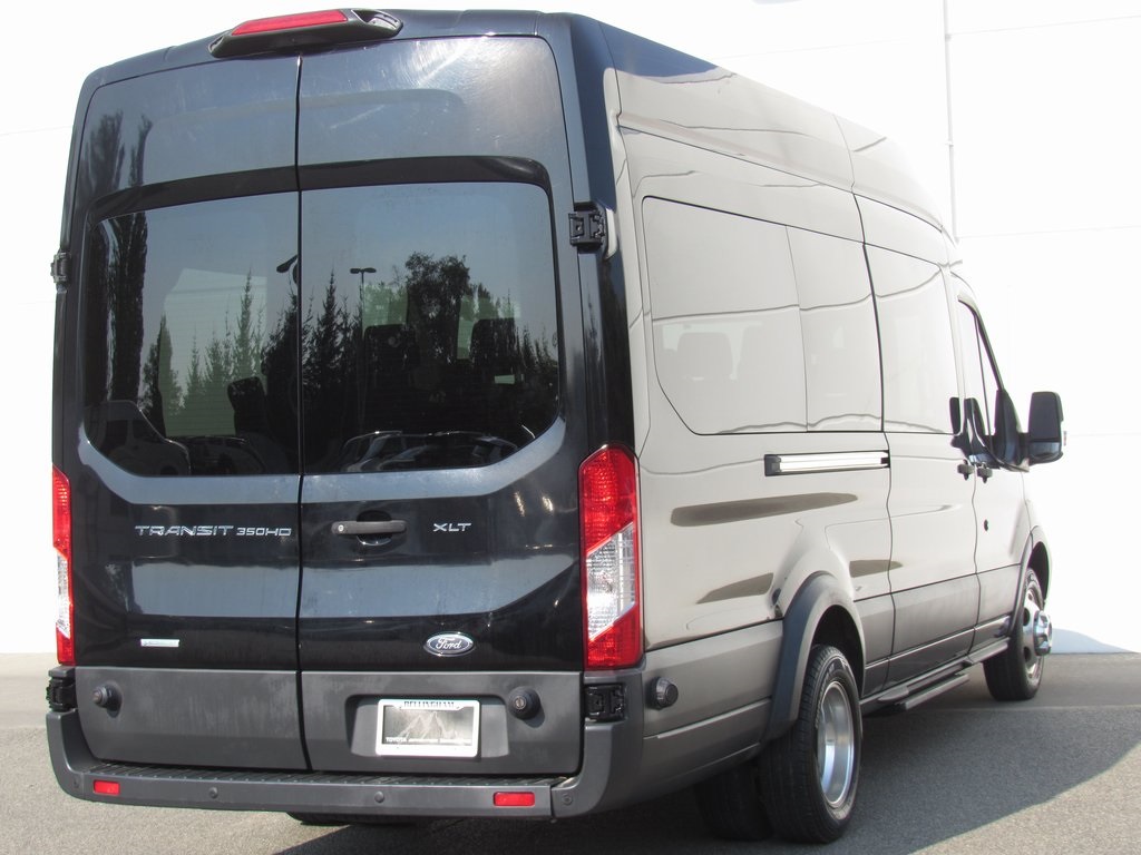 2018 Ford Transit photo 2