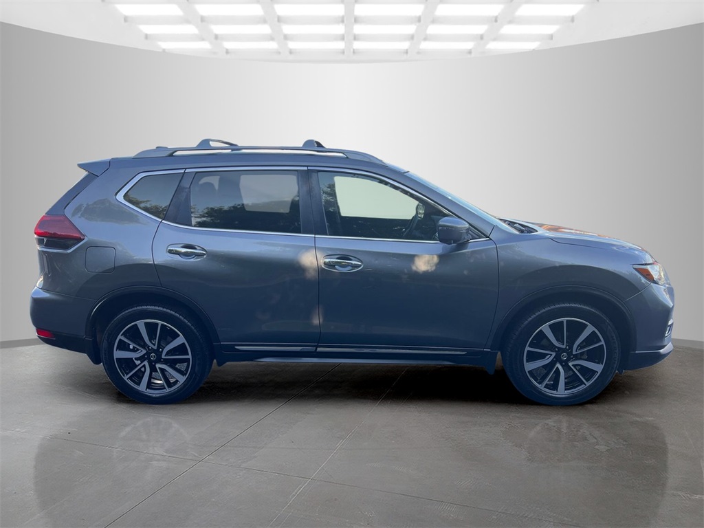 2019 Nissan Rogue SL photo 6