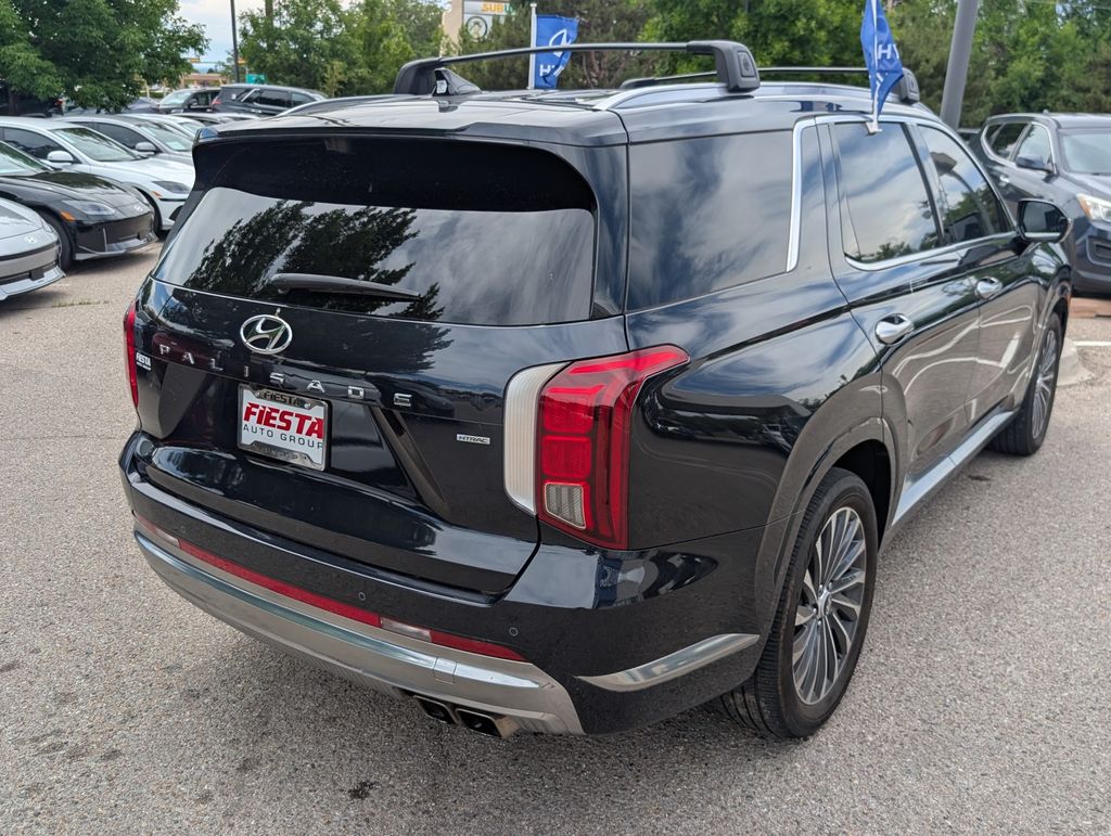 2024 Hyundai Palisade Calligraphy photo 3