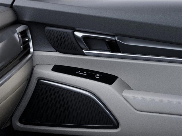 2025 Kia Telluride S photo 23