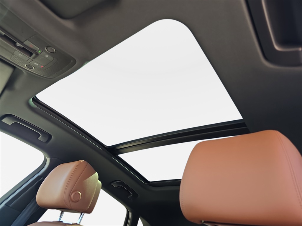 2022 Audi Q3 Premium Plus S line photo 24