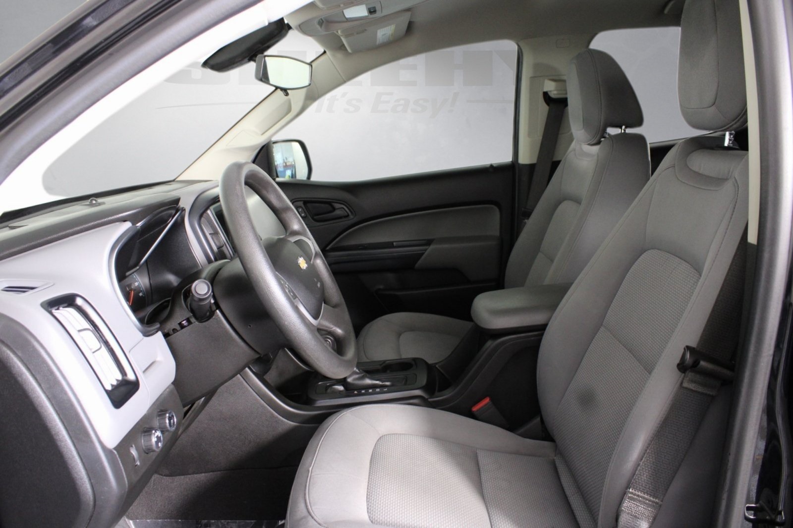 2019 Chevrolet Colorado Work Truck photo 3