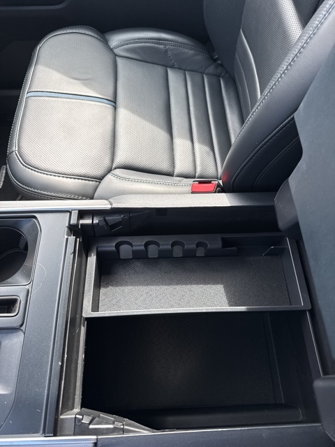 2024 Ford F-150 Platinum photo 18