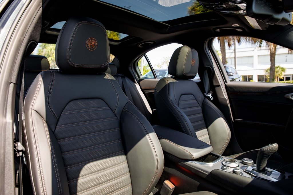 2025 Alfa Romeo Giulia SPRINT photo 33
