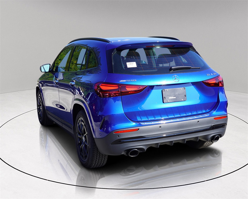 2025 Mercedes Benz GLA AMG 35 4MATIC photo 4