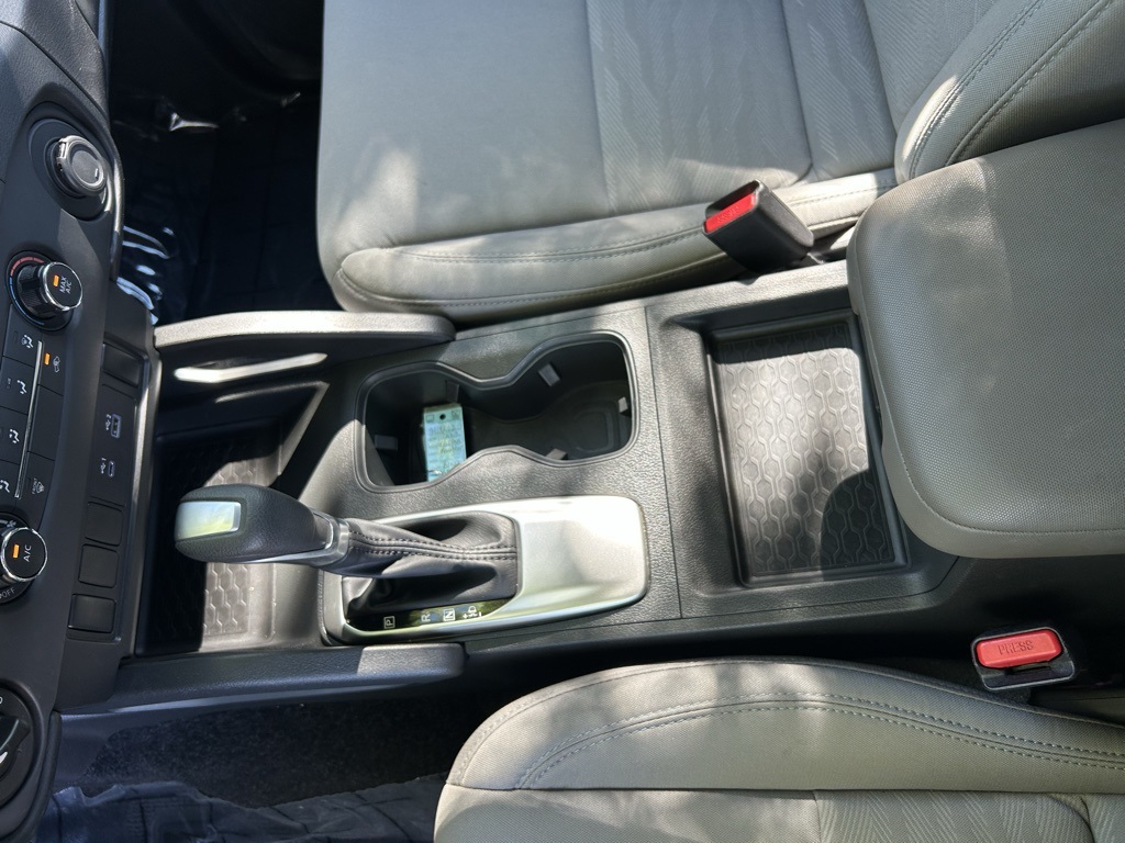 2023 Nissan Frontier SV photo 16