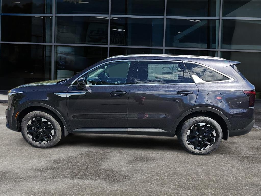 2025 Kia Sorento S photo 8