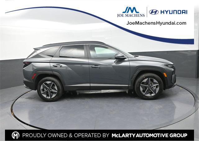 2026 Hyundai Tucson SEL Premium's photo