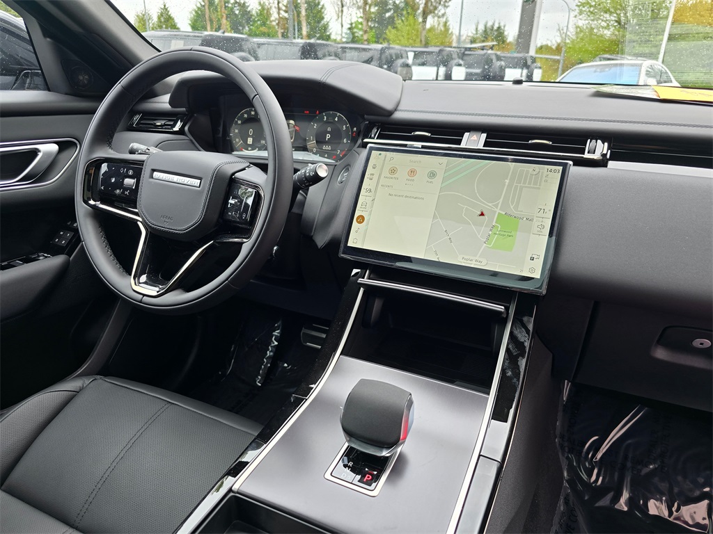 2026 Land Rover Range Rover Velar SE photo 27