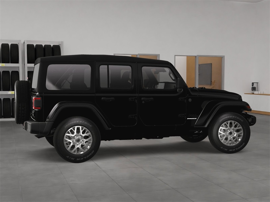 2025 Jeep Wrangler Sahara photo 3