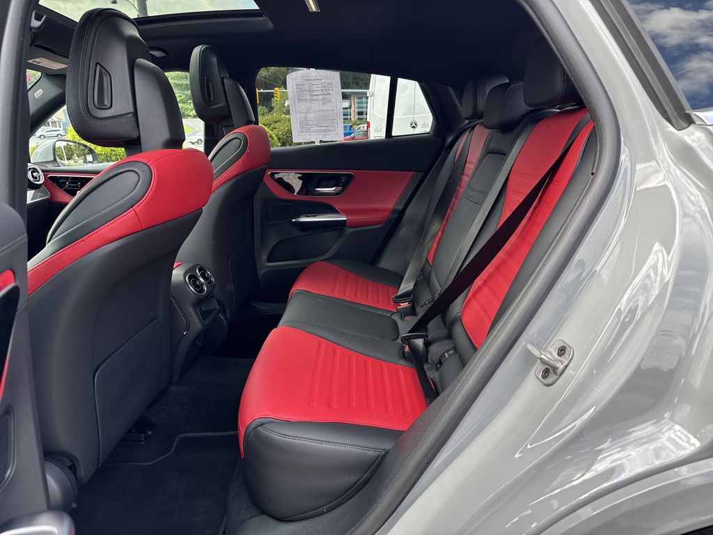 2025 Mercedes Benz GLC Coupe 300 4MATIC photo 11