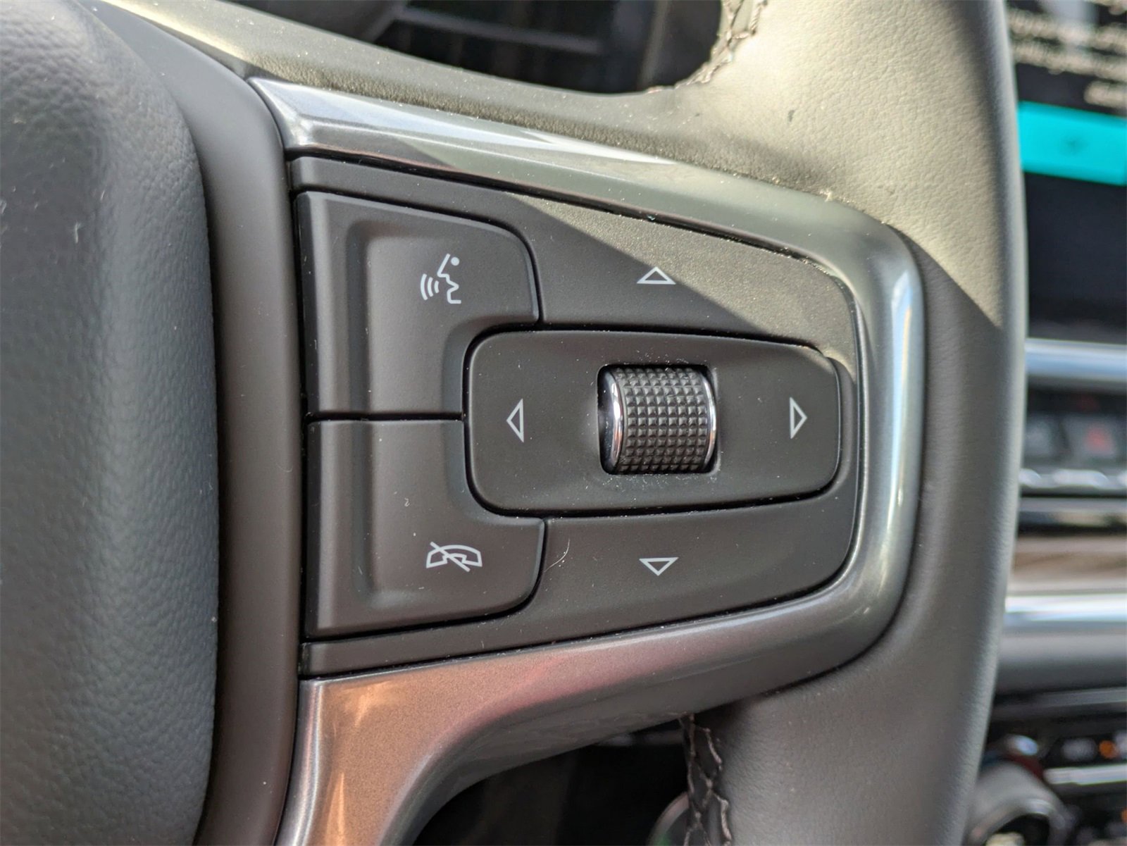 2024 Chevrolet Silverado 1500 LT photo 26