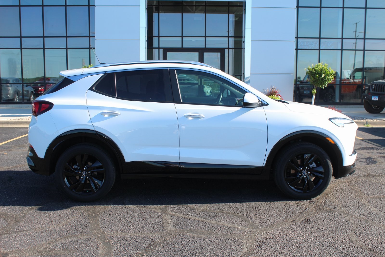 2024 Buick Encore GX Sport Touring's photo