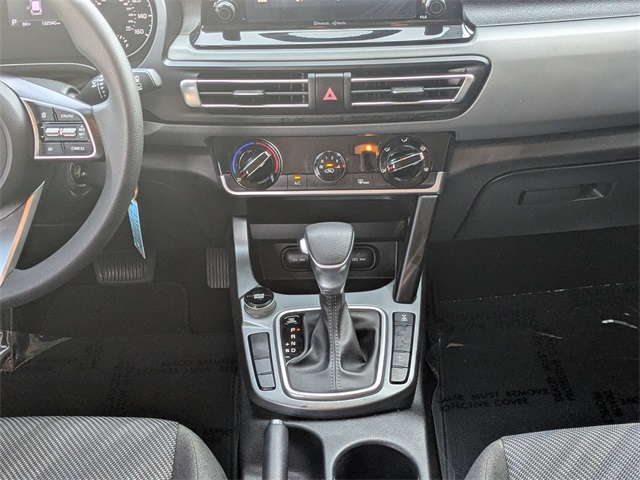 2021 Kia Seltos LX photo 17