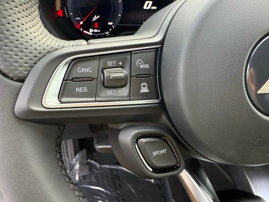 2025 Dodge Hornet GT photo 13