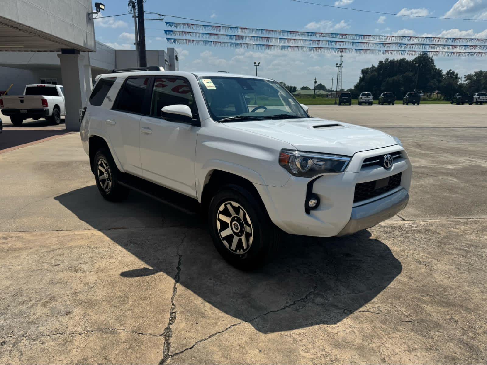 2024 Toyota 4Runner TRD photo 4