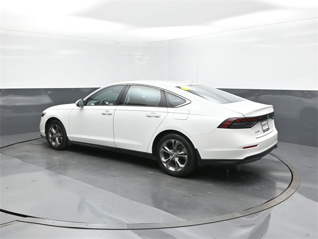 2023 Honda Accord EX photo 5