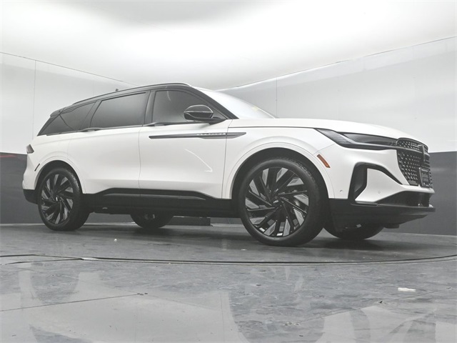 2024 LINCOLN NAUTILUS - Image 39