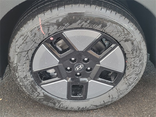 2026 Hyundai Santa Fe SE photo 4