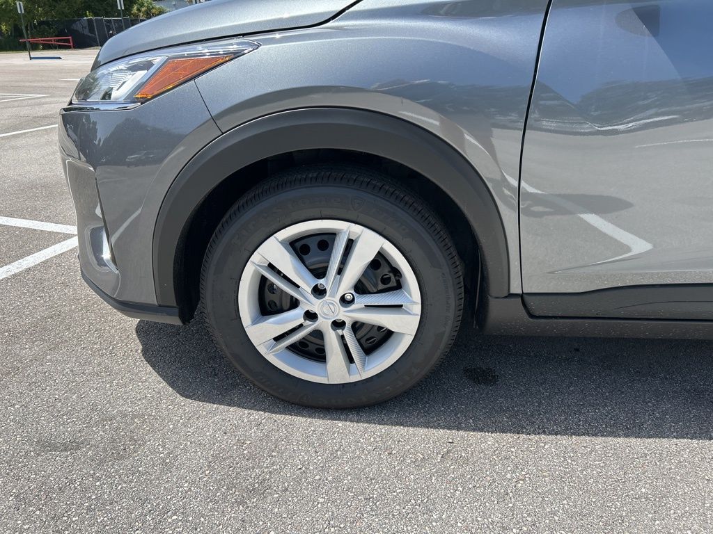 2025 Nissan Kicks Play S photo 37
