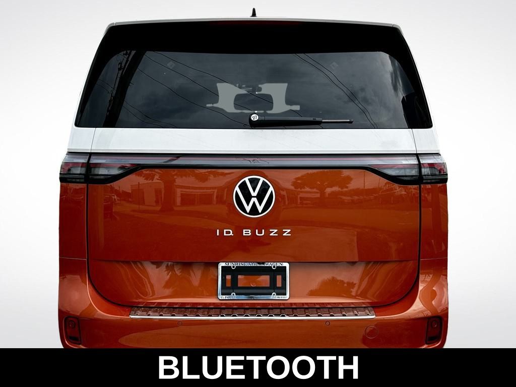 2025 Volkswagen ID. Buzz Pro Plus photo 4