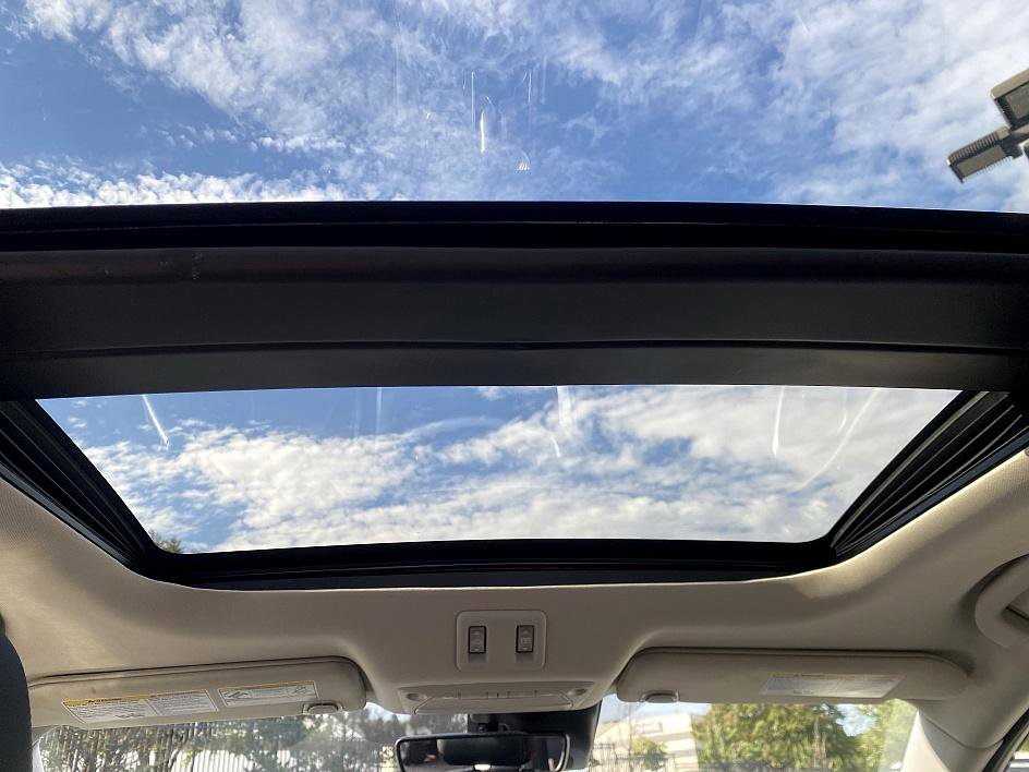2024 Nissan Murano SL photo 19