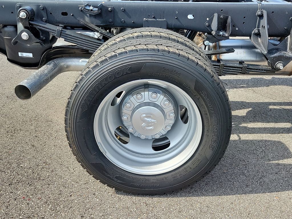 2026 Ram 5500 Tradesman photo 7
