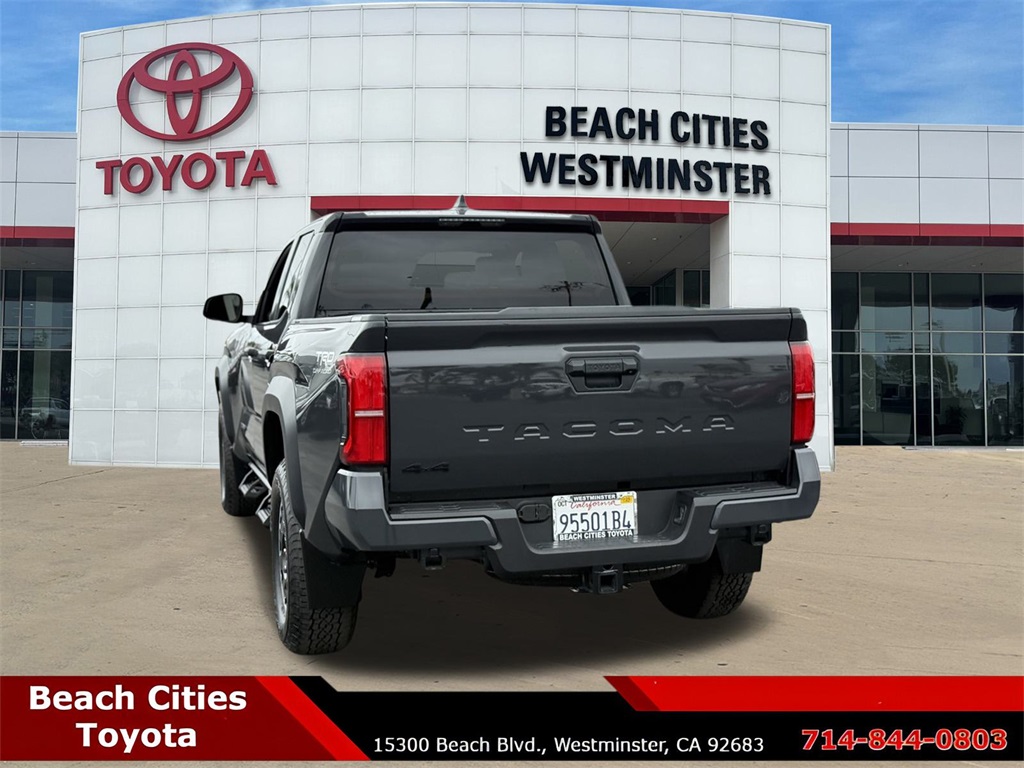 2024 Toyota Tacoma TRD Off-Road photo 8
