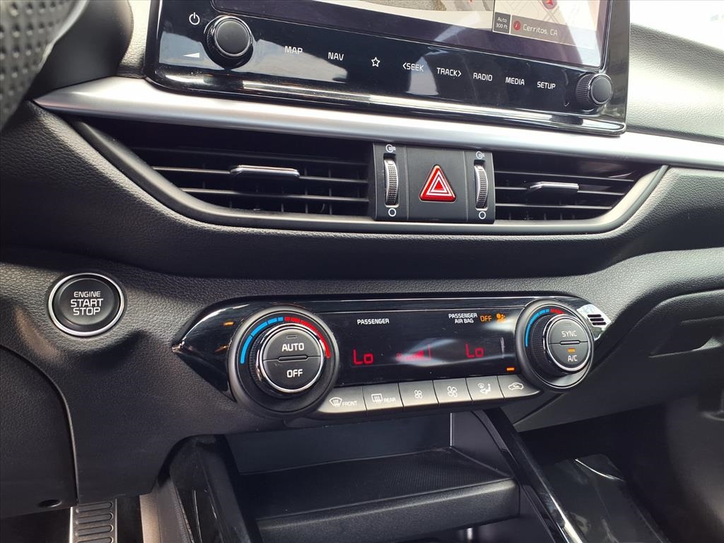 2023 Kia Forte GT-Line photo 20