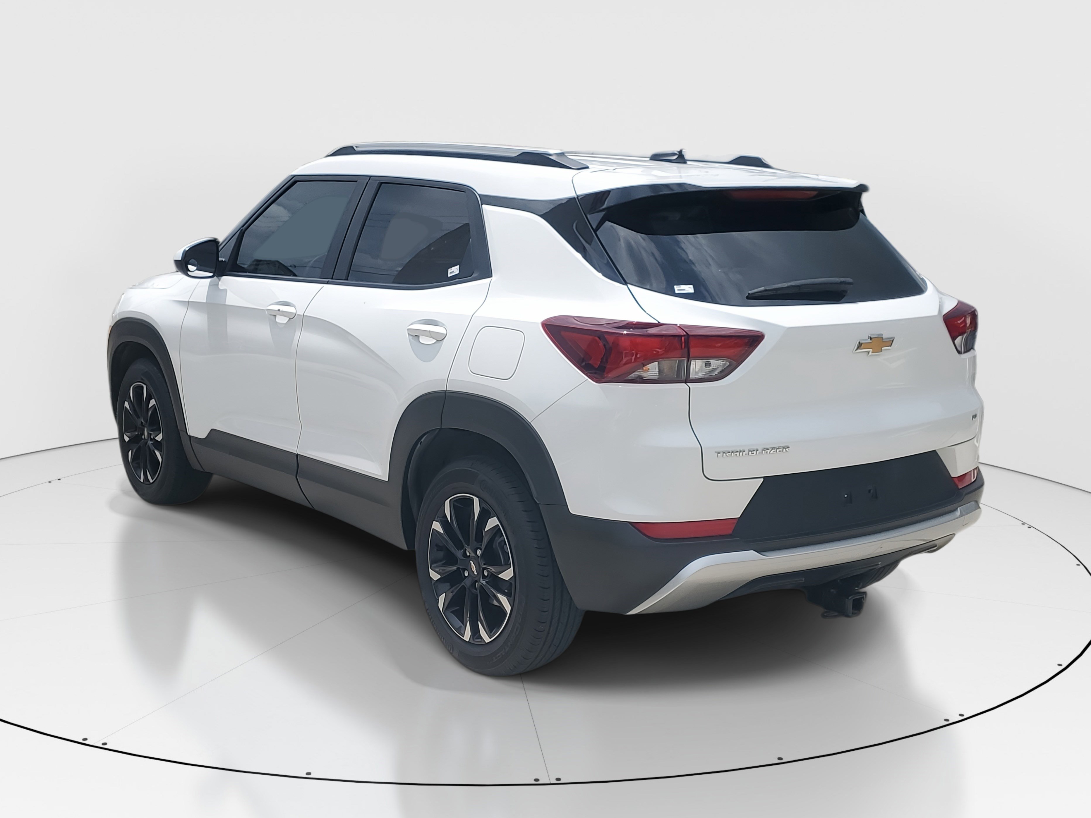 2023 Chevrolet Trailblazer LT photo 4