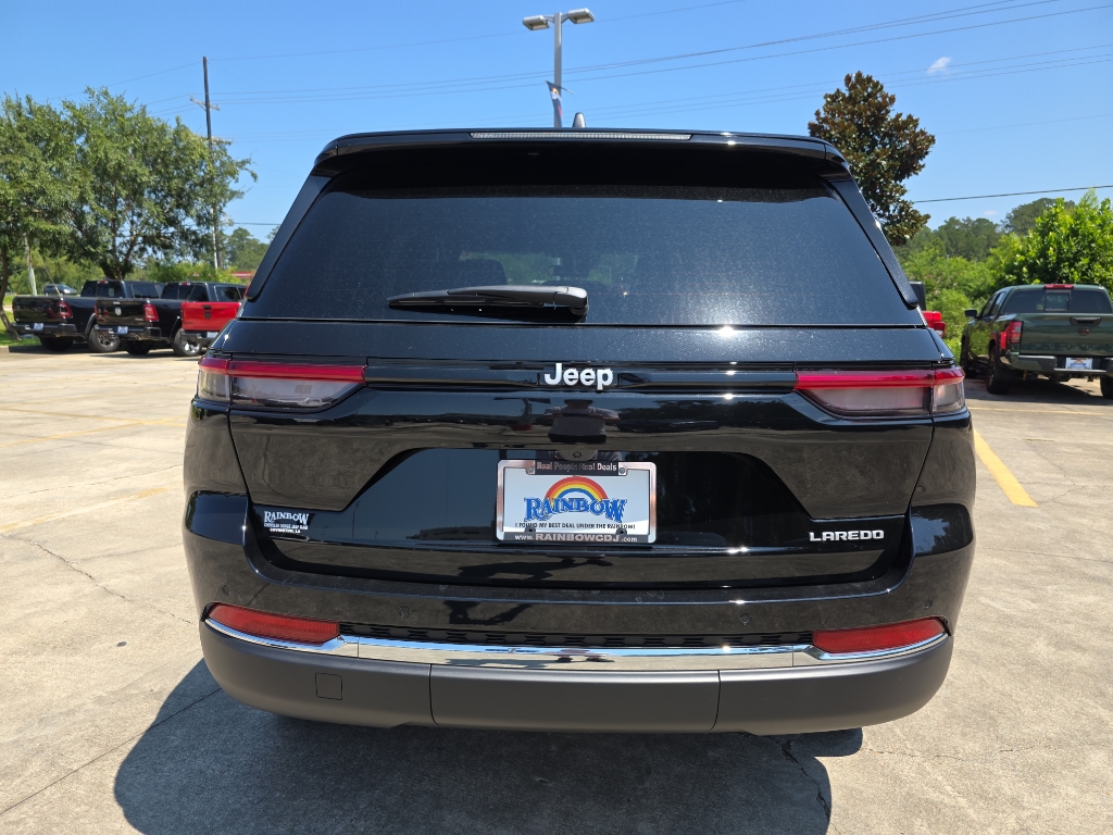 2025 Jeep Grand Cherokee Laredo X photo 7