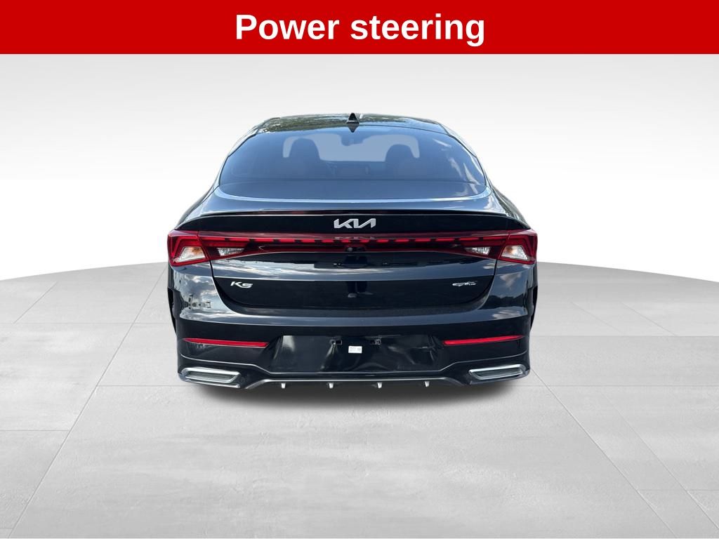 2022 Kia K5 GT-Line photo 4