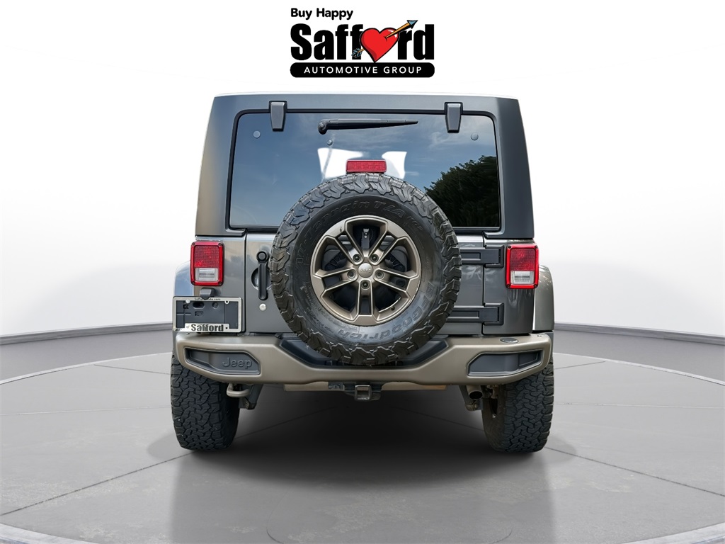 2017 Jeep Wrangler Unlimited Sahara photo 6