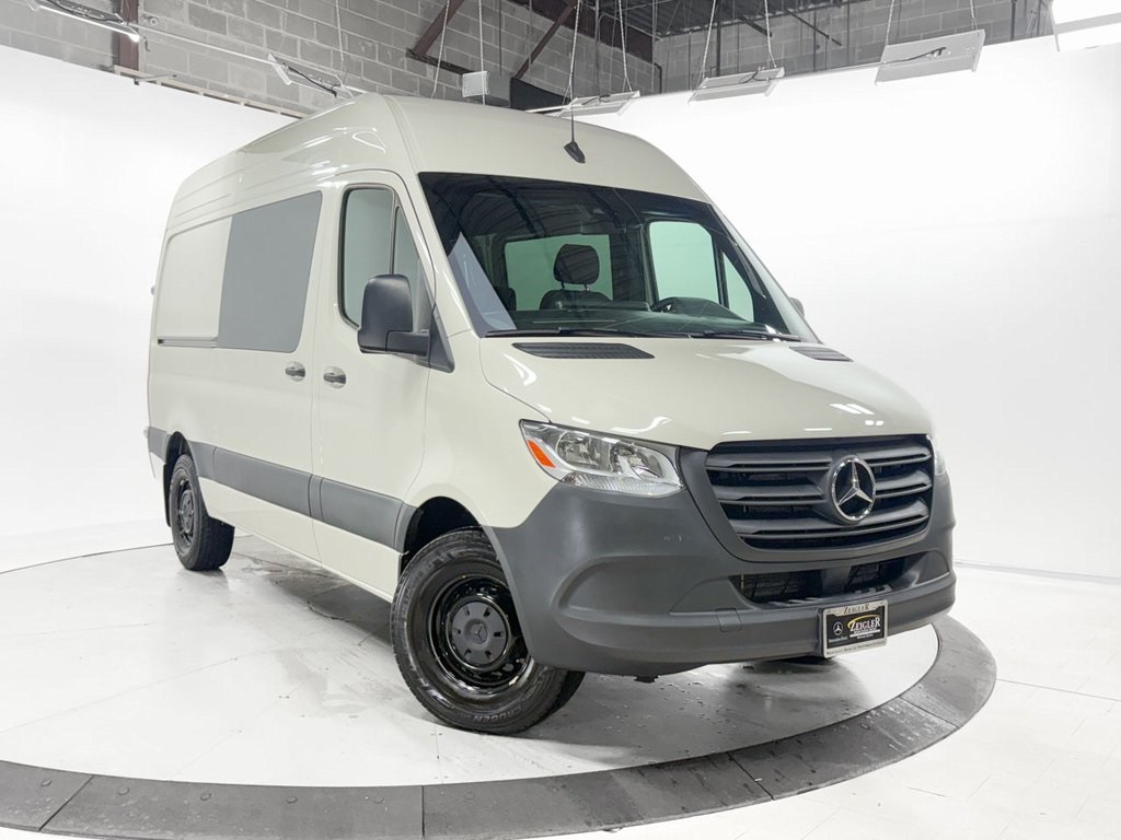 2024 Mercedes-Benz Sprinter Cargo Van Base's photo