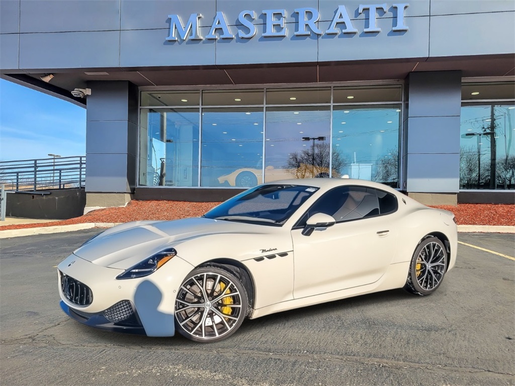 2024 Maserati GranTurismo Modena's photo
