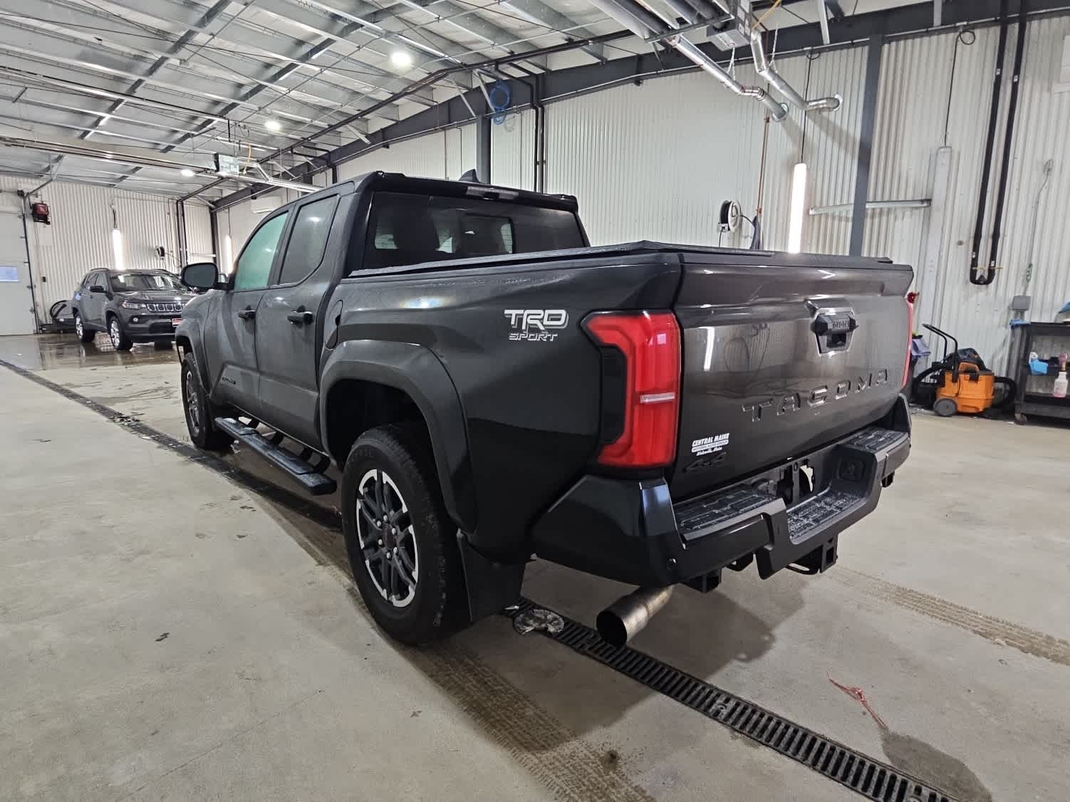 2024 Toyota Tacoma TRD Sport photo 3