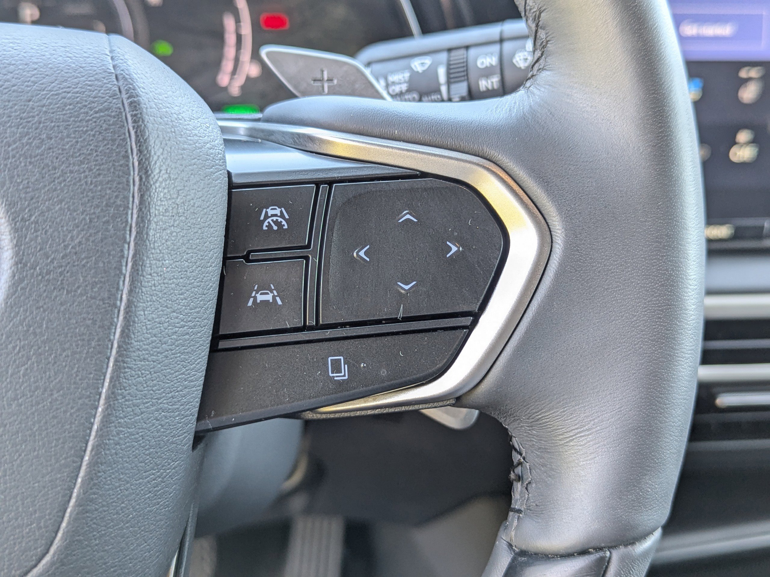 2024 Lexus RX 350h photo 34