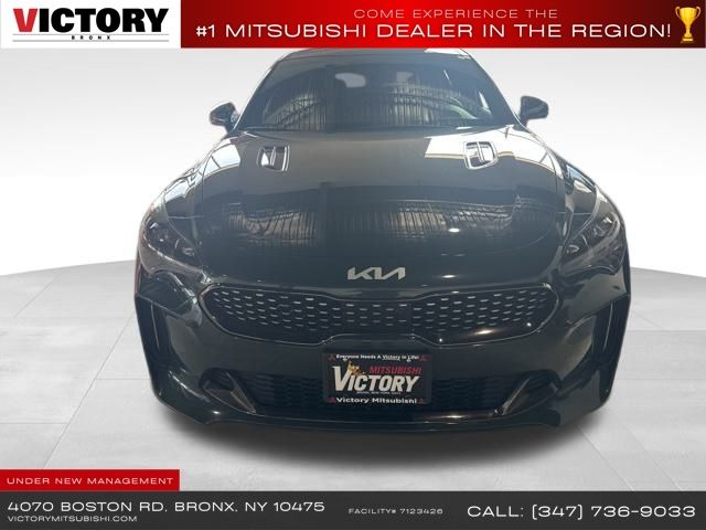 2022 Kia Stinger GT2 photo 2