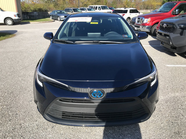 2025 Toyota Corolla Hybrid LE photo 3