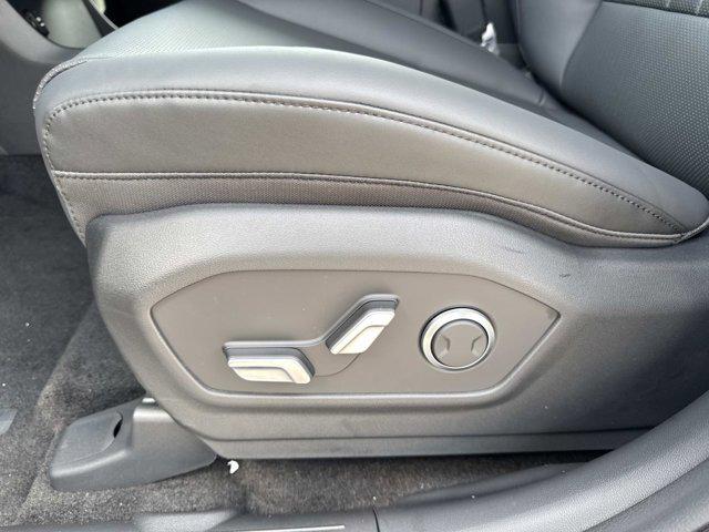 2026 Hyundai Santa Fe SEL photo 10