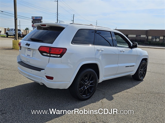 2020 Jeep Grand Cherokee Altitude photo 12