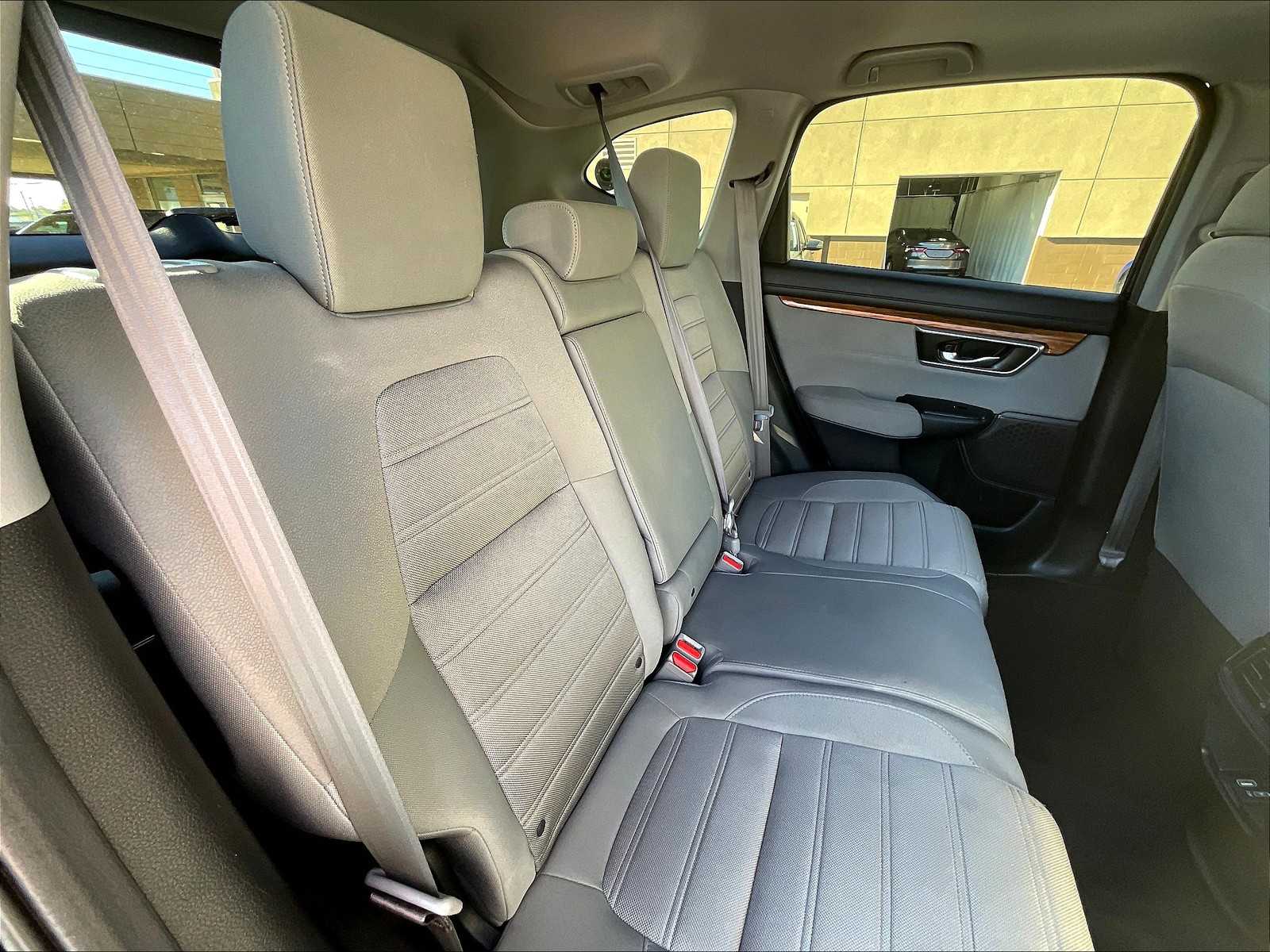 2022 Honda CR-V EX photo 14