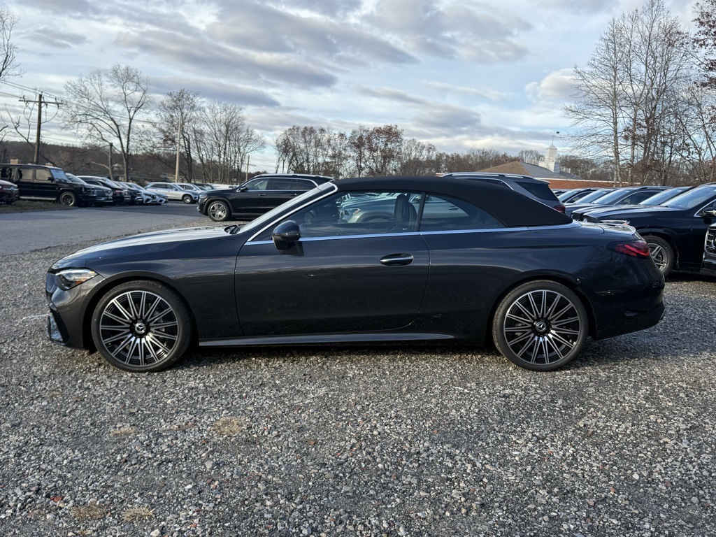 2026 Mercedes Benz CLE 300 4MATIC Cabriolet photo 4