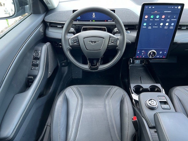 2024 Ford Mustang Mach-E Premium photo 24