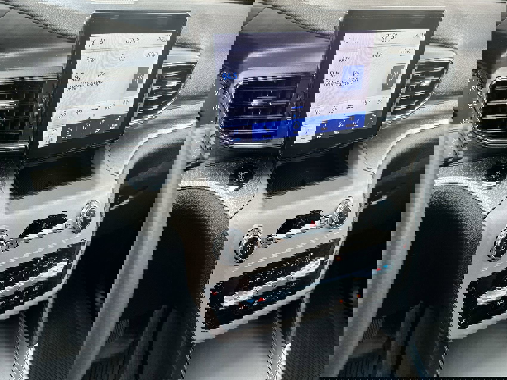 2023 Ford Explorer Timberline photo 16