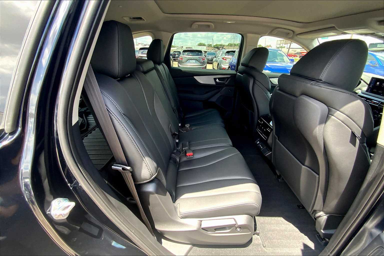 2025 Acura MDX photo 18