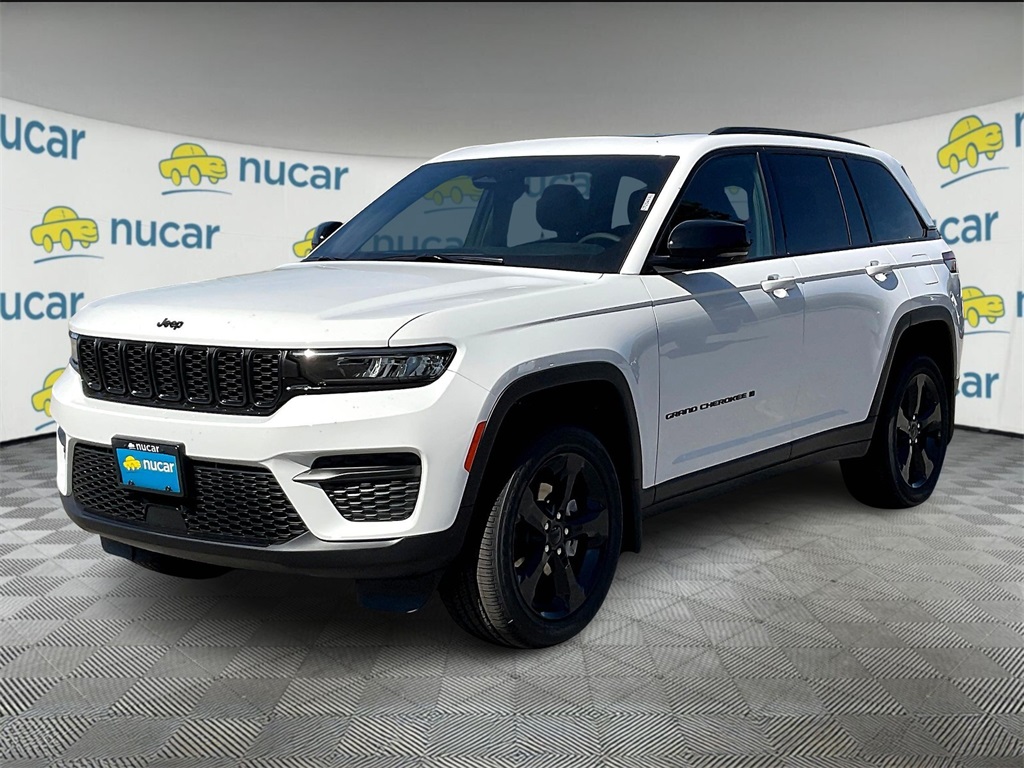 2025 Jeep Grand Cherokee Altitude X photo 3